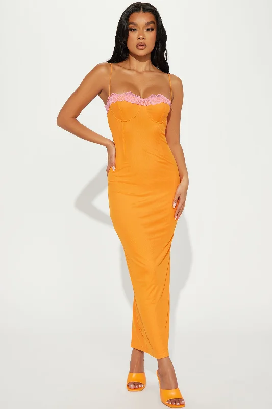 Colette Mesh Maxi Dress - Orange/combo