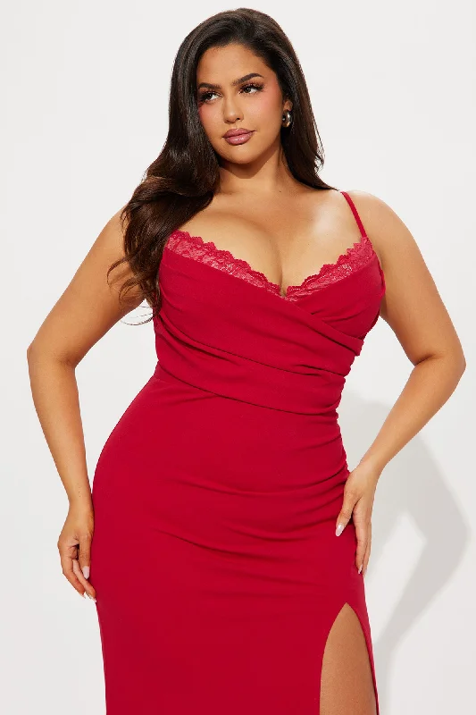 Olivia Lace Trim Gown - Red