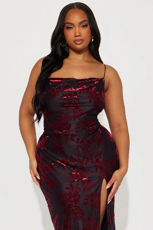 Samantha Mesh Midi Dress - Burgundy